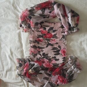 JJ'S Fairyland Off Shoulder Puff Sleeve Top